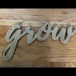 Large “Grow” wooden sign
